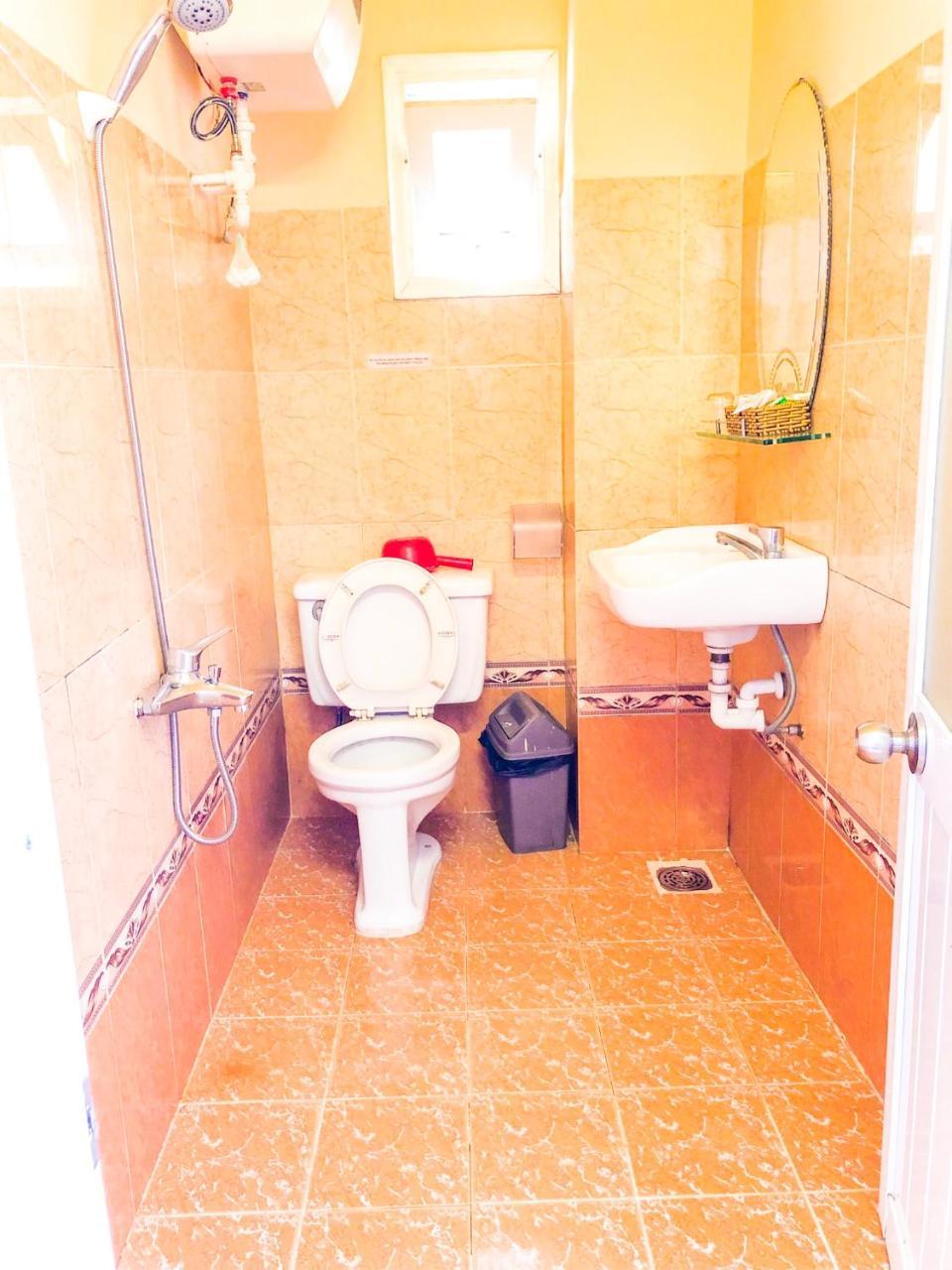 Hai Quyen Hotel Dalat Eksteriør bilde